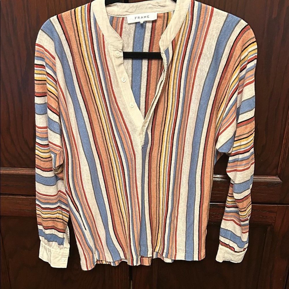 Frame Denim Vibrant Striped Shirt 60%linen
40% viscose wonderful condition